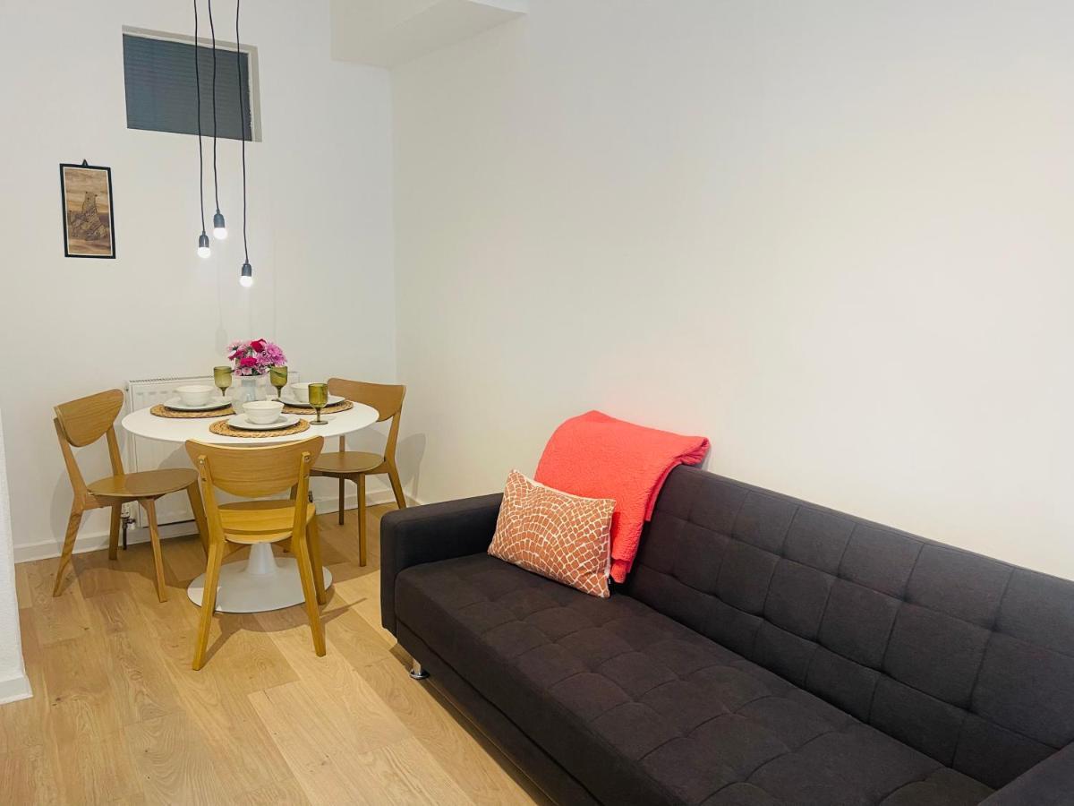 Ground Floor 1 Bedroom Flat In The City Centre Единбург Екстериор снимка