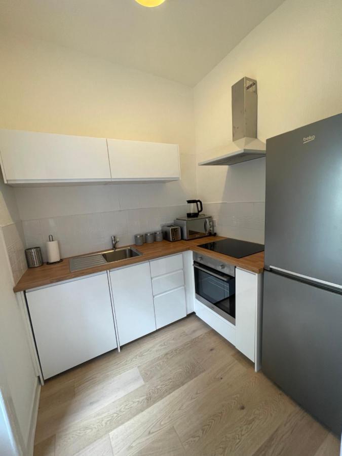 Ground Floor 1 Bedroom Flat In The City Centre Единбург Екстериор снимка