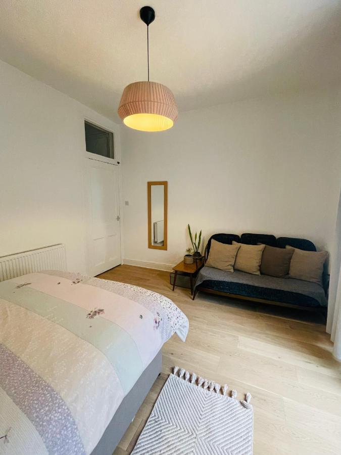 Ground Floor 1 Bedroom Flat In The City Centre Единбург Екстериор снимка