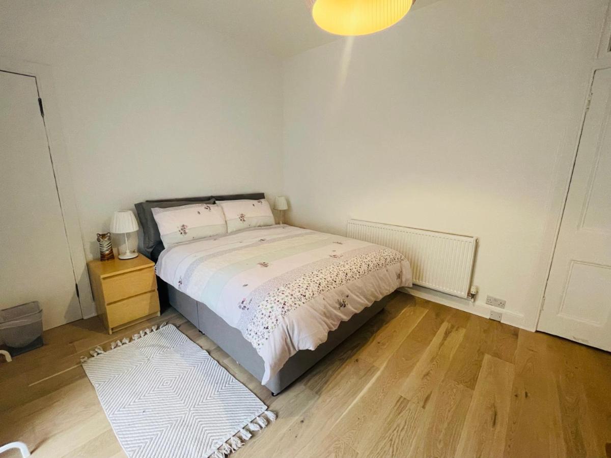 Ground Floor 1 Bedroom Flat In The City Centre Единбург Екстериор снимка