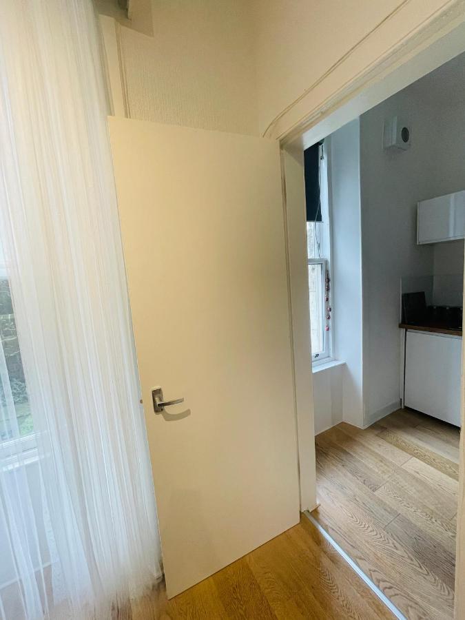 Ground Floor 1 Bedroom Flat In The City Centre Единбург Екстериор снимка